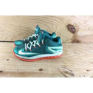 Nike Sneakers Mens 11 Max LeBron 11 XI Low Biscayne Mystic Green Athletic